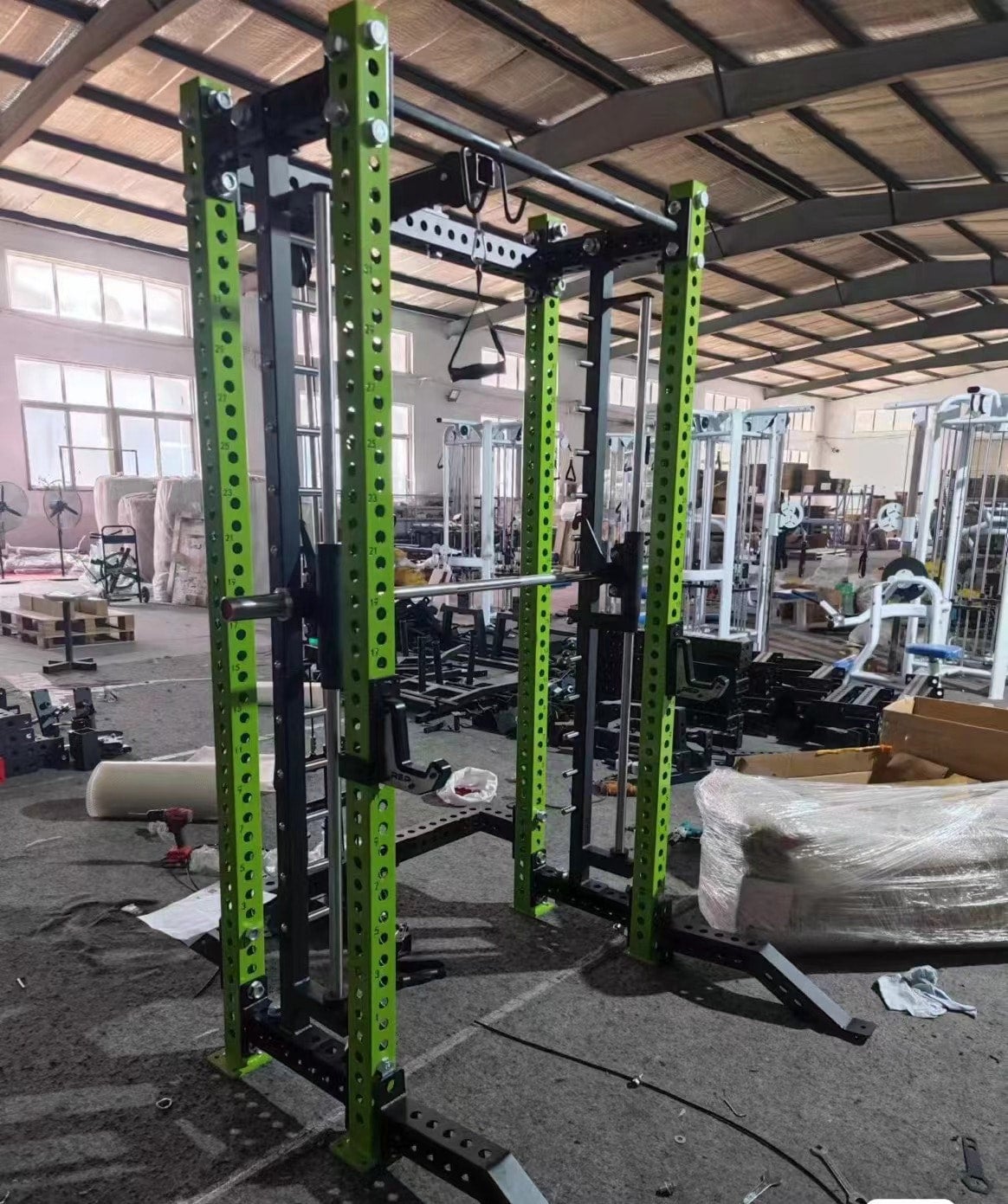 V2 4 post power rack integrated functional trainer YC Fitness